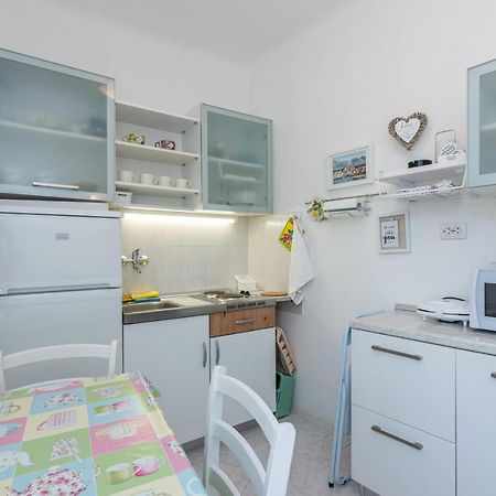 באסקה Apartment Luiza With Terrace מראה חיצוני תמונה